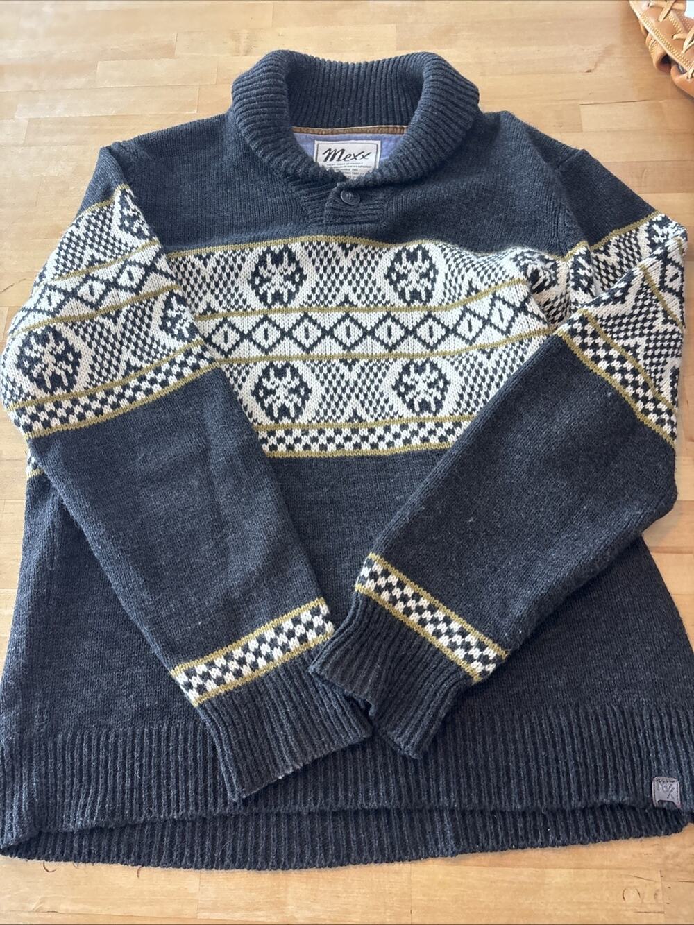 Mexx dark grey/white fair isle patterned sweater with a shawl collar XL